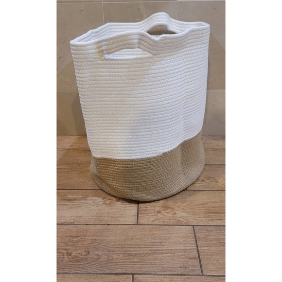 The Folded Basket Royal Craft Design Hamper - Picture 2 of 4